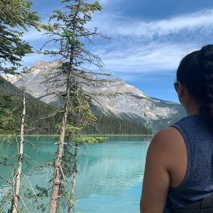 Meet your Posher, Maria-renee